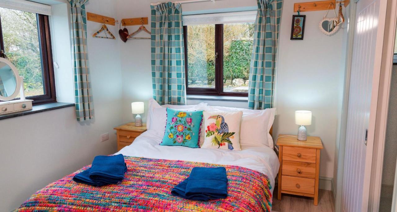 Polrunny Farm Sloe Cottage With A Sea View Боскасл Экстерьер фото